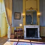 Chateau De לינה וארוחת בוקר 3*
