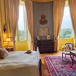 Chateau De Bed and Breakfast 3*