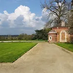 Bed and Breakfast Chateau De Craon (Mayenne)