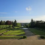 לינה וארוחת בוקר Chateau De 3*