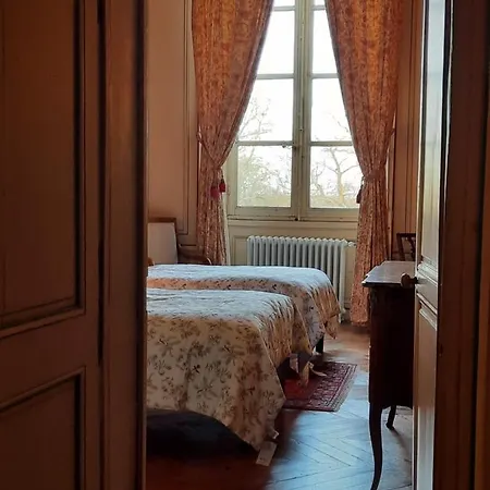 Chateau De Craon Nocleg ze śniadaniem
