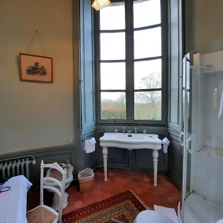 Chateau De Craon Nocleg ze śniadaniem 3*