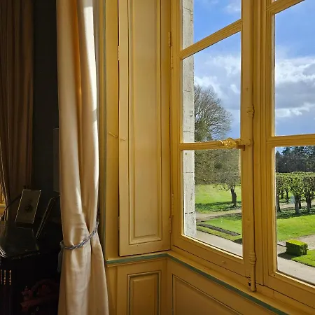 Chateau De Craon 3*