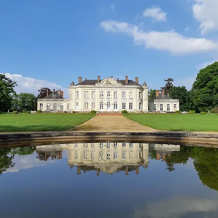 Chateau De Craon Nocleg ze śniadaniem