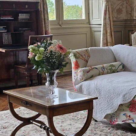 Chateau De Craon Bed & Breakfast 3*
