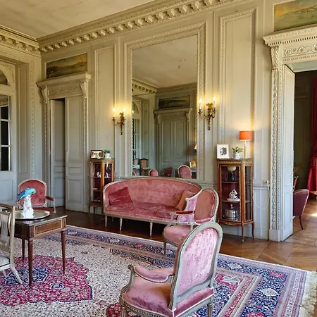 Chateau De 克朗