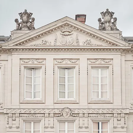 Chateau De Craon