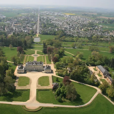 Couette-café Château De 3*