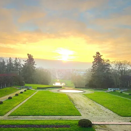 Chateau De 3*