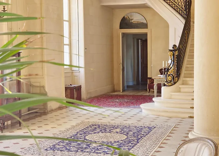 Chateau De Bed & Breakfast